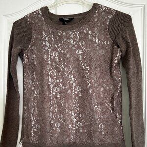 Simply Vera Beige Lace Sweater with Faux Tunic